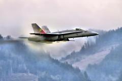 197-nicolas-vincent-rossier-fa-18-solo-display-highspeed-pass