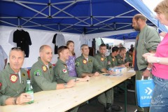 2012-wangen-lachen-flugplatzfest-57